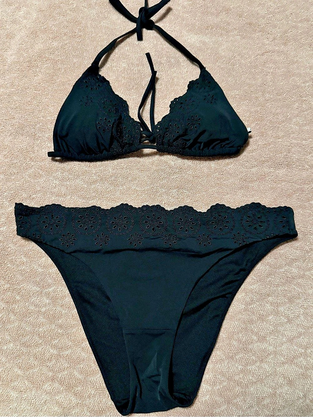 Etam Black Triangle Bikini Set Like New